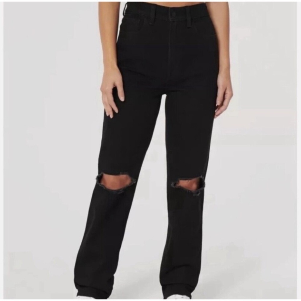 Hollister ultra high rise 90s vintage straight distressed knees 13S W31 L29, NWT